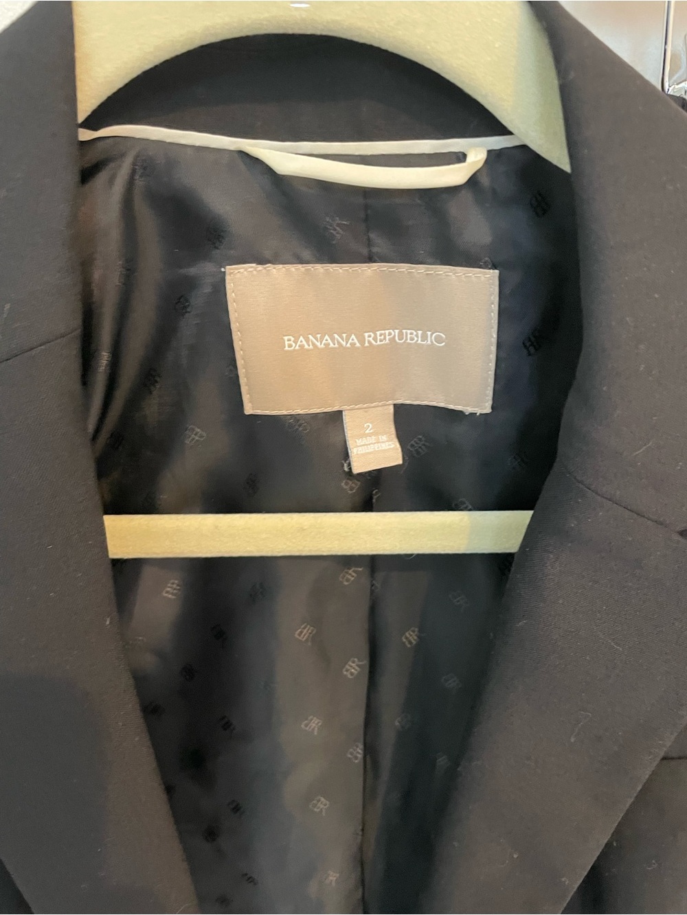 Banana Republic Black Women's Two-Piece Suit - Blazer & Skirt - Picture 3 of 3